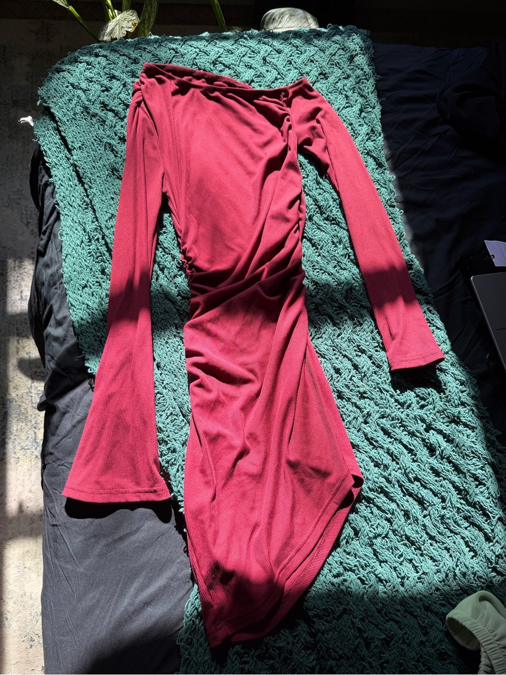 Women’s Long-Sleeve Ruched Burgundy Dress